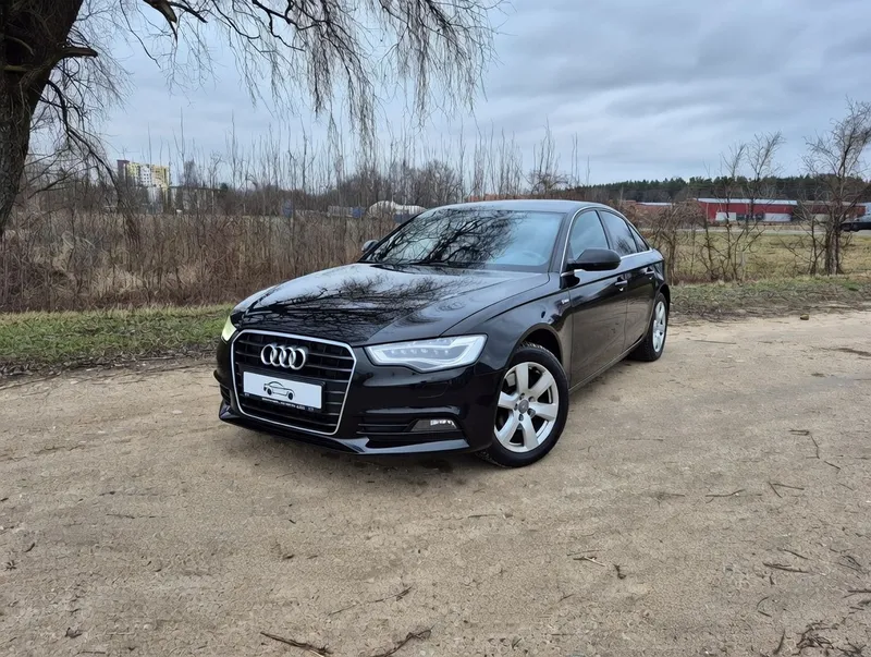 Audi A6 - Image 1